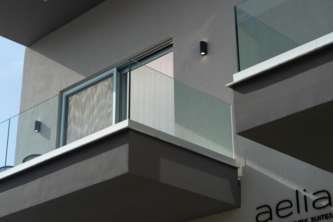 Aelia Seaside Luxury Suites Nea Karvali Extérieur photo